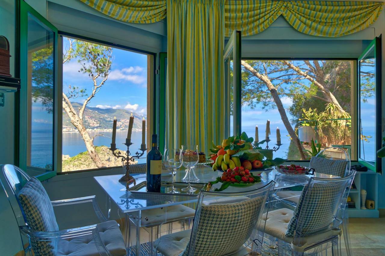 Luxury Apartment And Charm Sea View Isola Bella Taormina Dış mekan fotoğraf